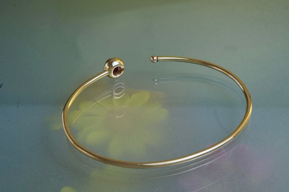 Miniaturbild: Armreif Rubin (Cabochon rund)