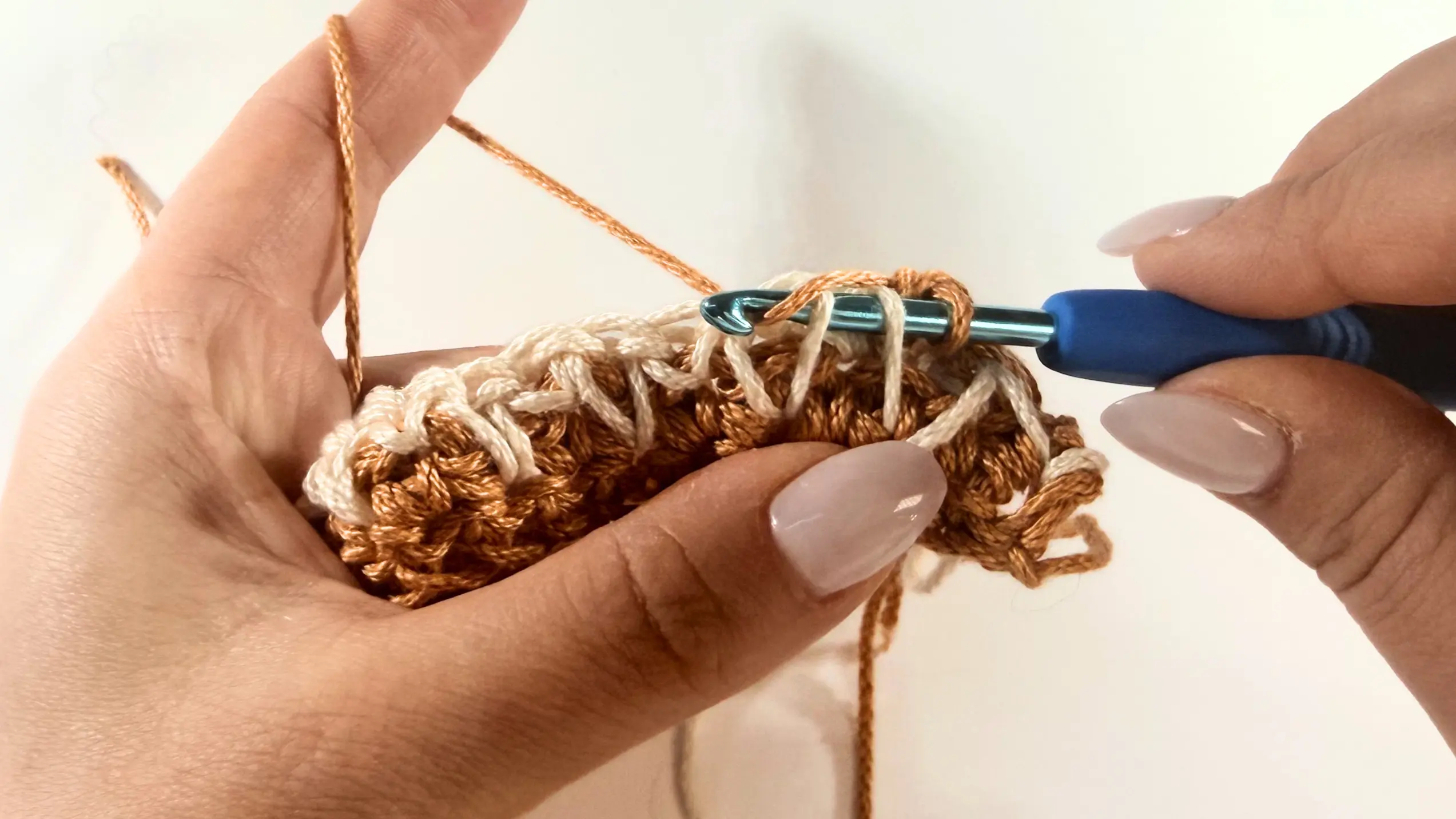 Continuing with connecting the 2 legs and creating Honeycomb Stitch.