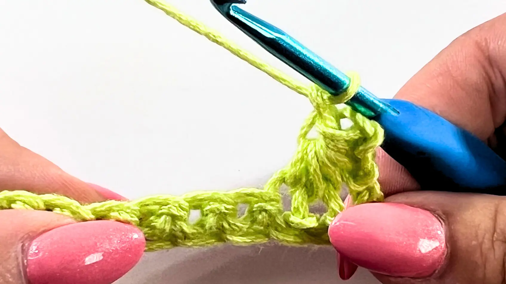 Final step showing the chain-1 “eye” of the Star Stitch, ready to begin the next stitch.