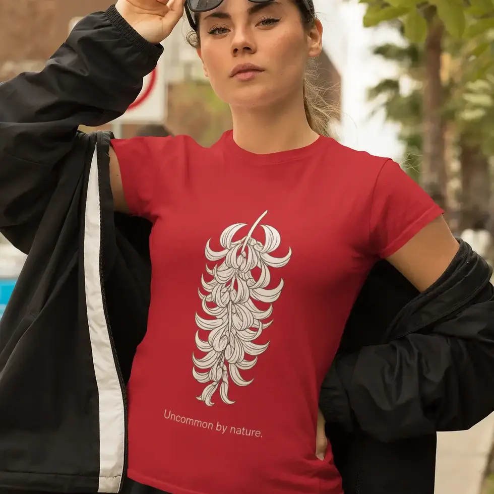 Red Jade Vine | Women’s Half Sleeve Tee