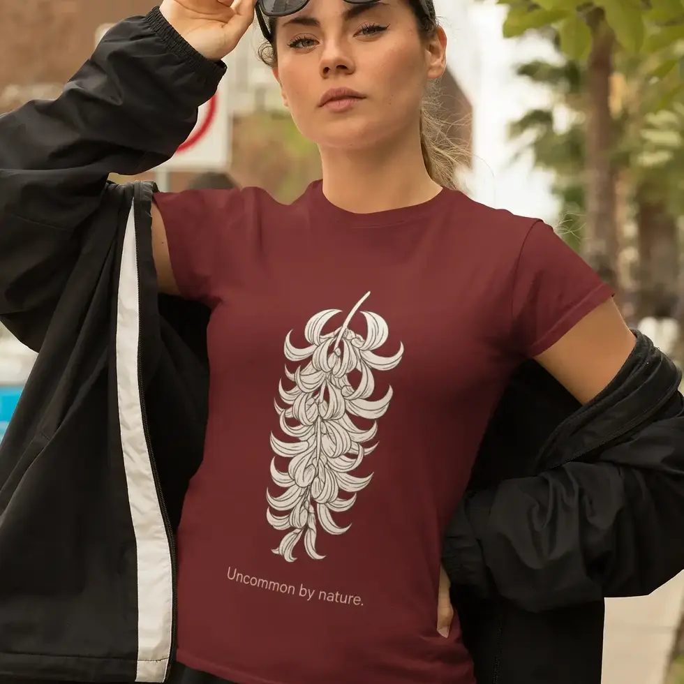 Maroon Jade Vine | Women’s Half Sleeve Tee