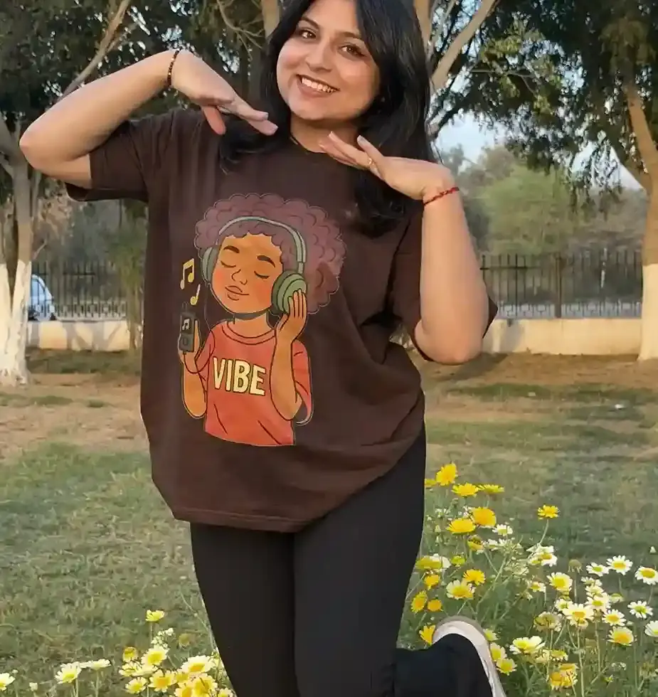 Brown Retro Lo-Fi Music | Women's Oversized Tee