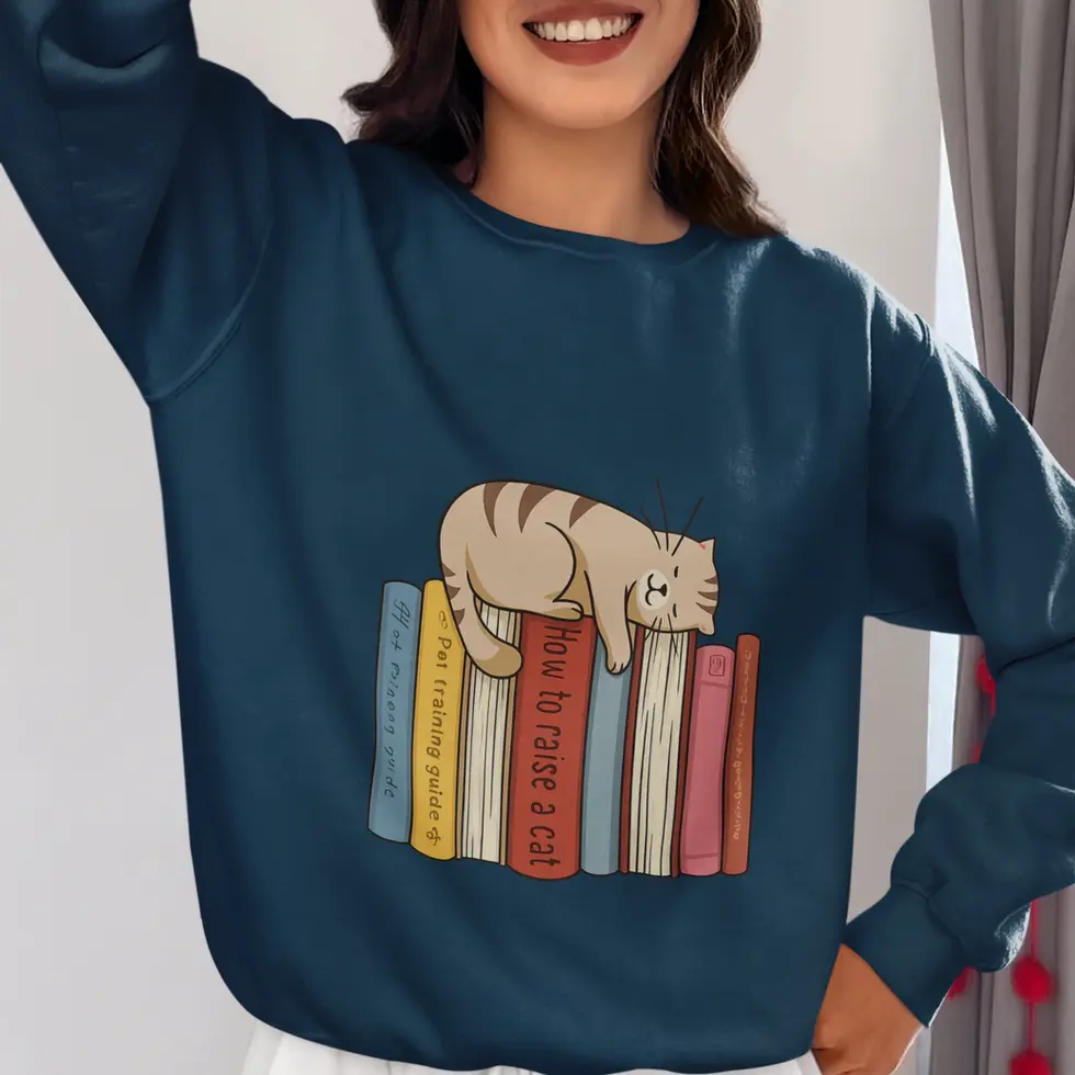 Navy blue Cozy Cat on Books | Graphic Women's Sweatshirt
