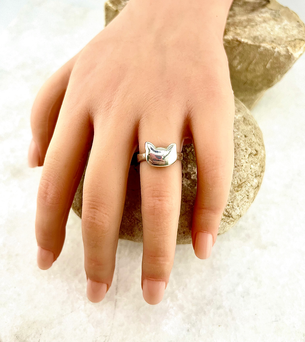 Thumbnail: Cat Ring