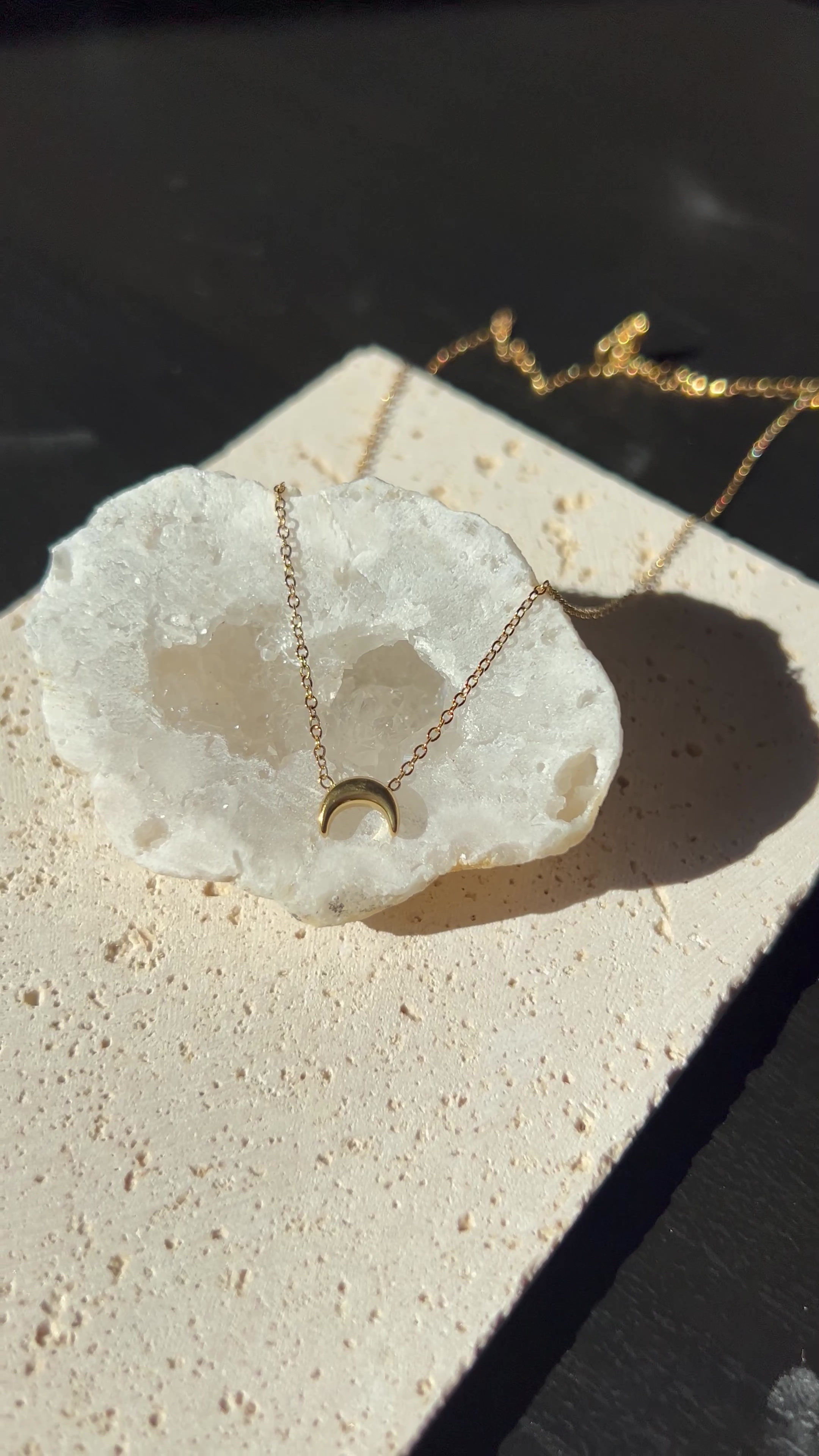 Halskette mit Mond - 14K vergoldet