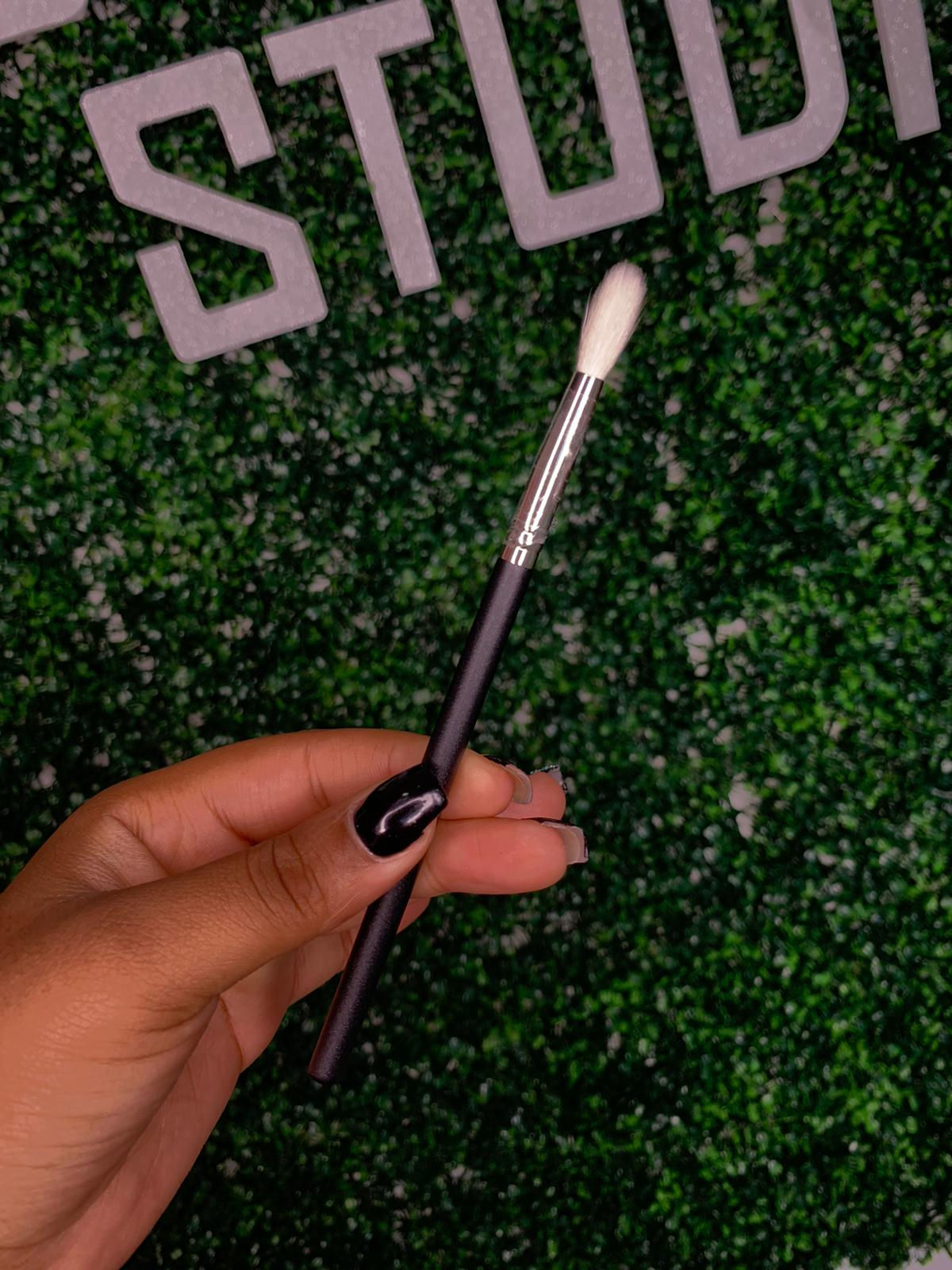 Eyeshadow Blending Brush