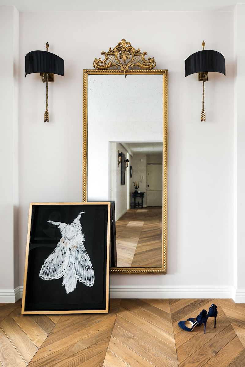 Luxury Apartment hallway interior design project by AXMO Design in AMSTERDAM Buitenveldert