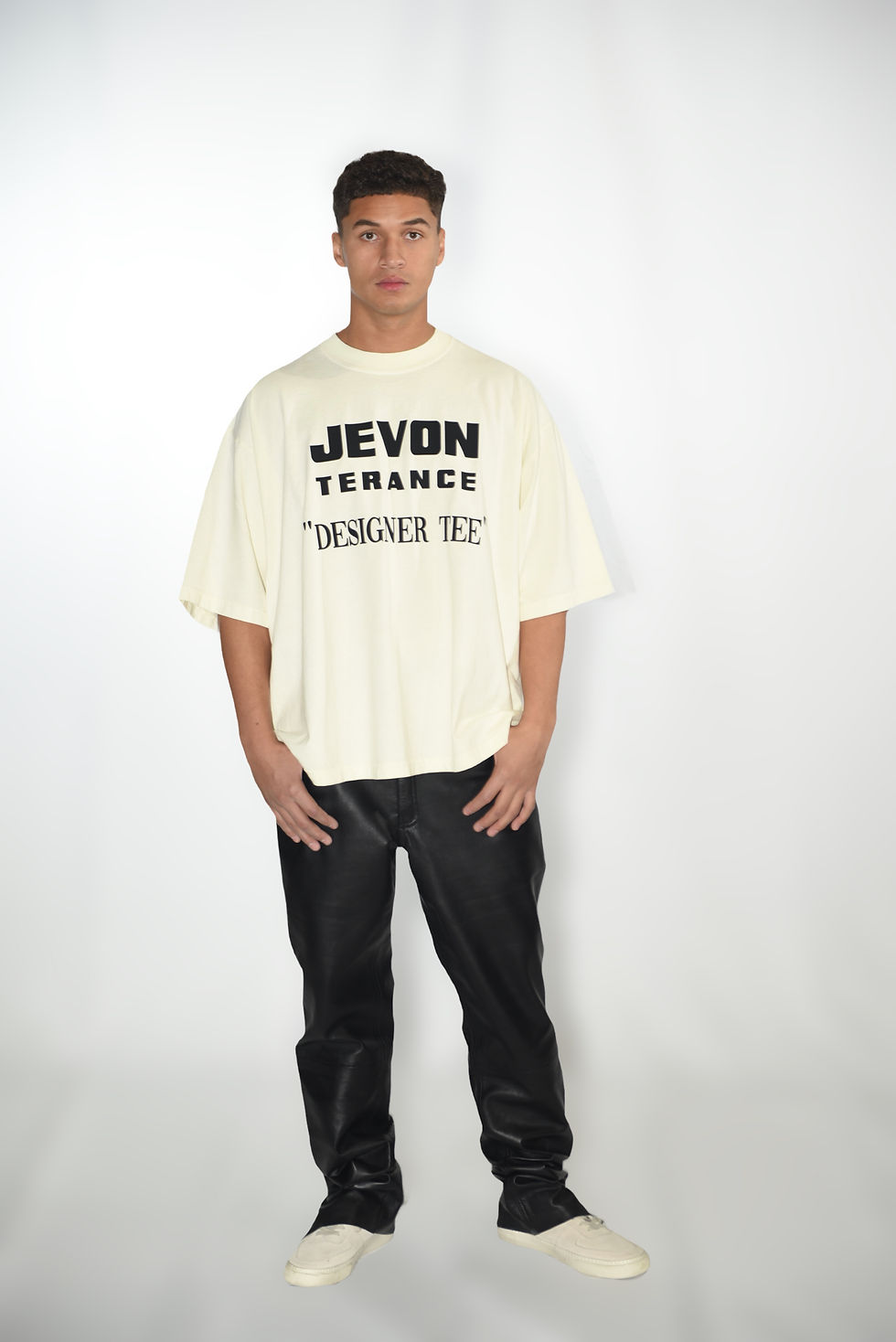 Miniatura: DESIGNER TEE