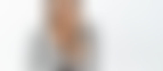 Mit numer jeden w depilacji laserowej : Skuteczna depilacja laserowa musi boleć.