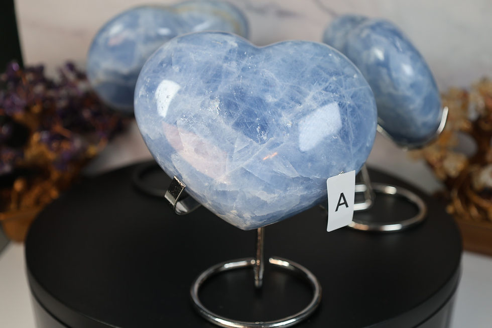 💙 Blue Calcite Chunky Heart Crystals – Calm, Comfort & Clarity