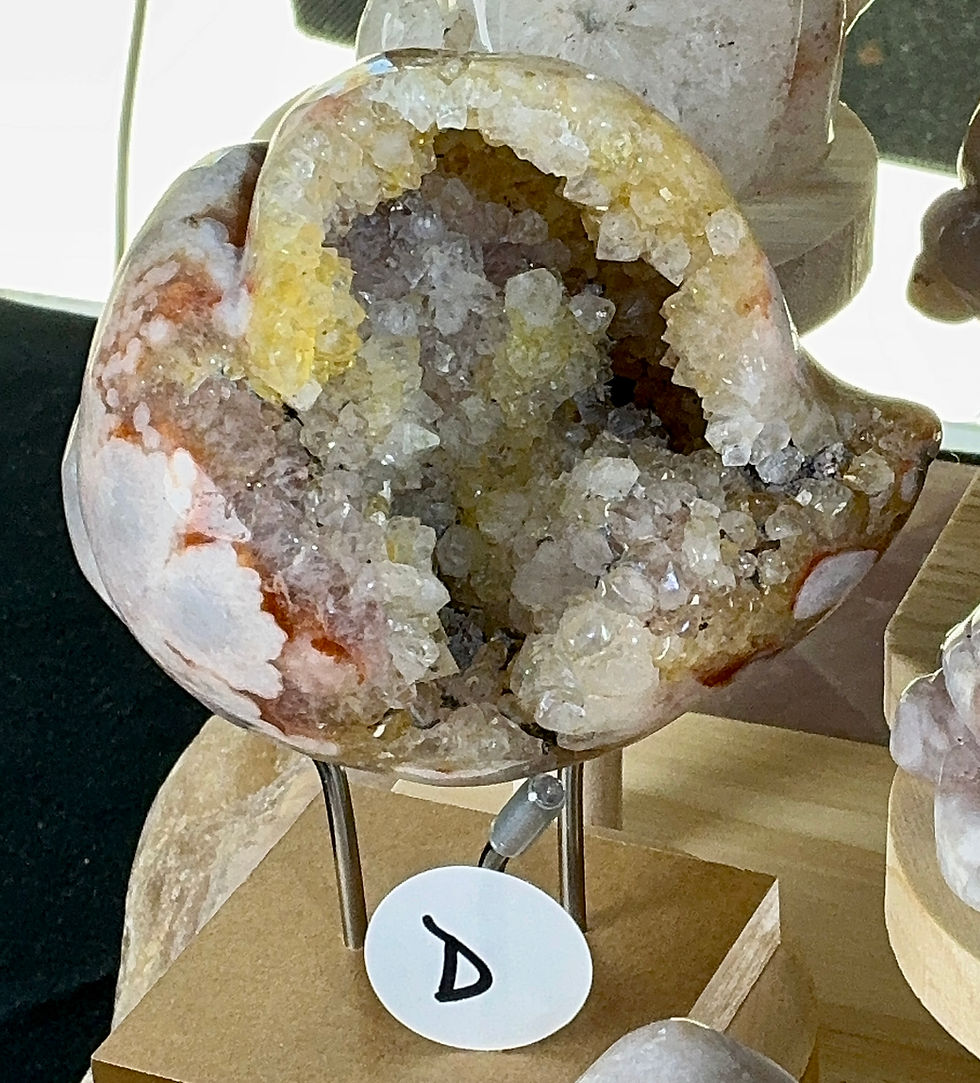 Thumbnail: 🌸 “Blossom Veil Collection” Flower Agate Druzy Carvings – Collector Series
