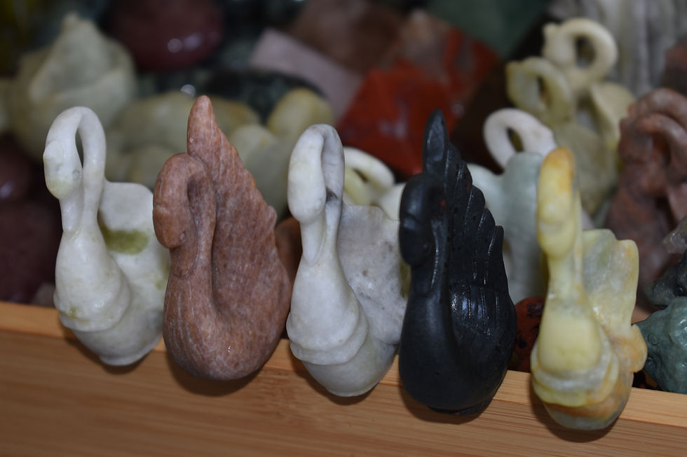 Thumbnail: Crystal Swan