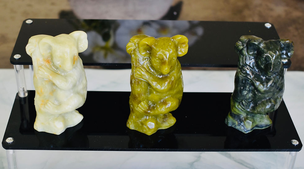 Thumbnail: Koala Bear Stone Carving