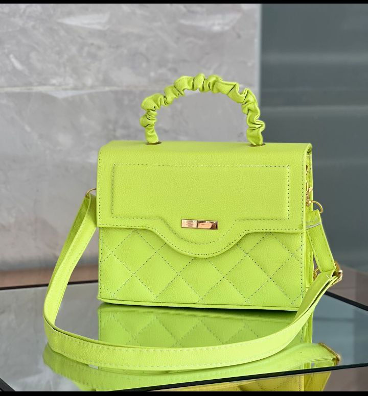 Miniatura: Carteras Arruchadas Manos Libres