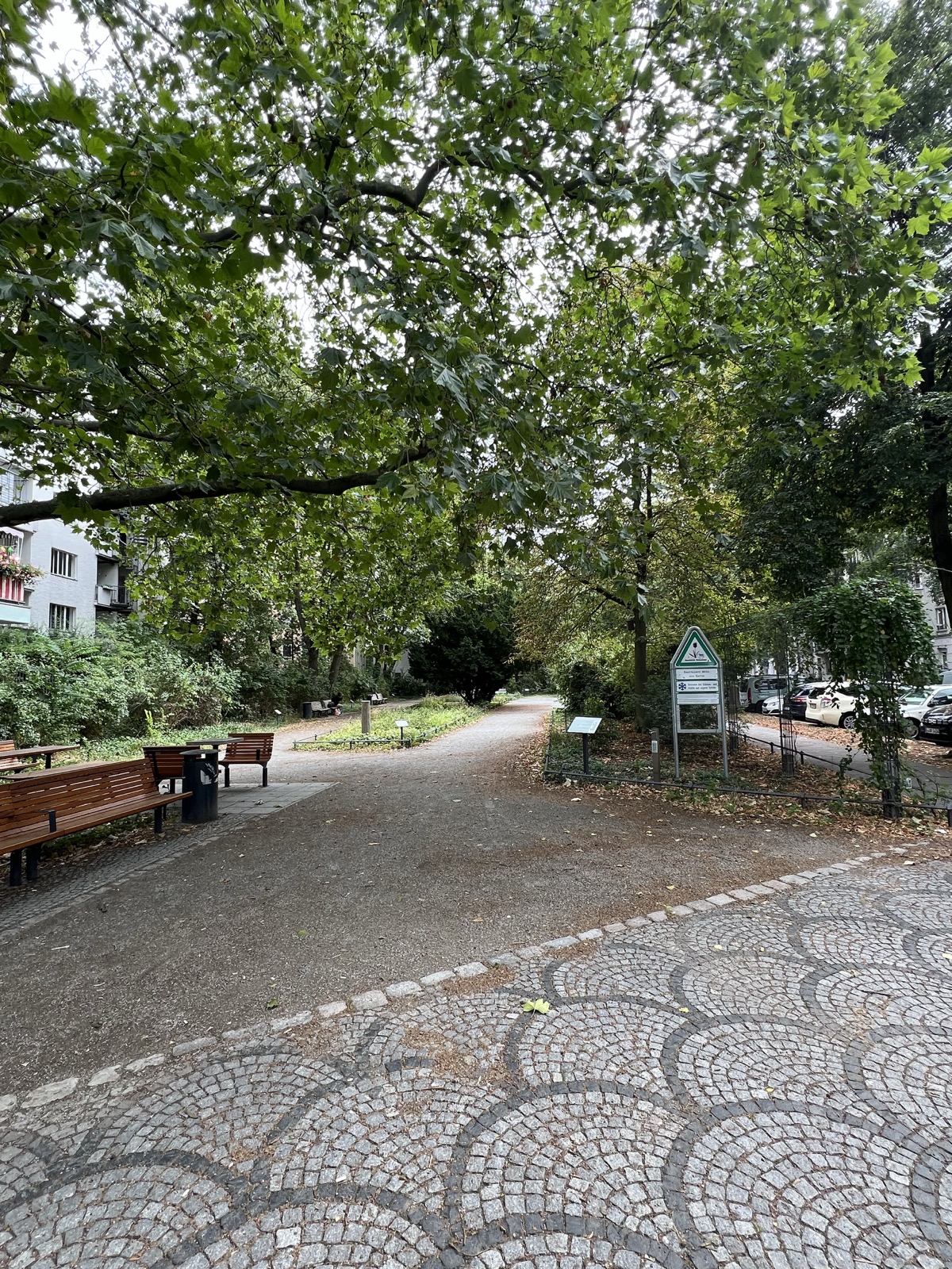 2GrünflächeNeuBremerstr.jpeg