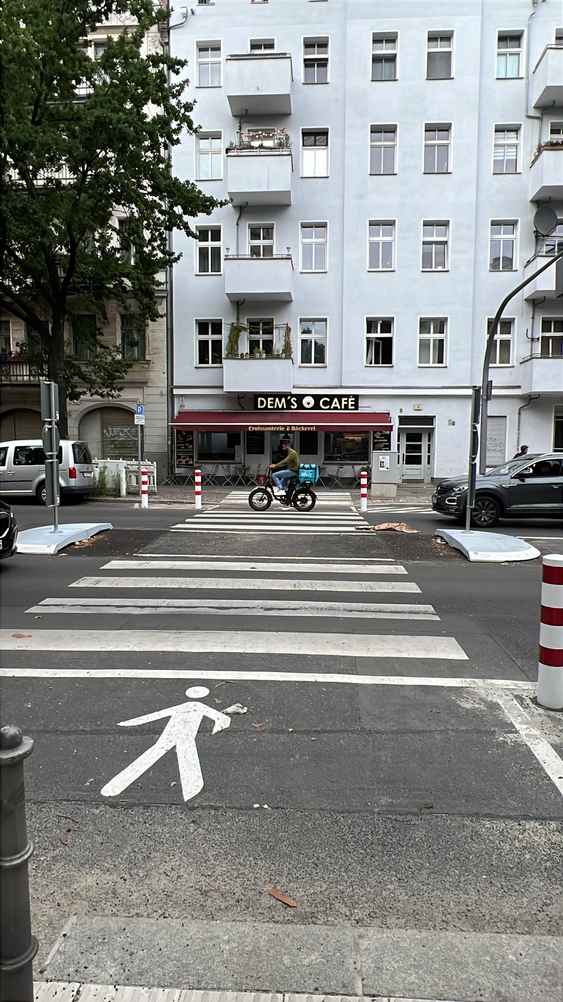 zebrastreifensickingstr.jpeg