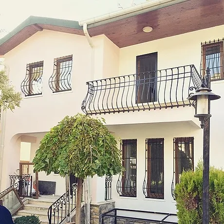 Gaziemir De Demirci Kaynakci Ustasi 7 24 Hizmet Kaynakcigelsin Com