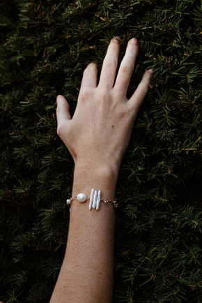 bracelet pour femme en perles d'eau douce, paviot créateur, créateur de bijoux en perles 