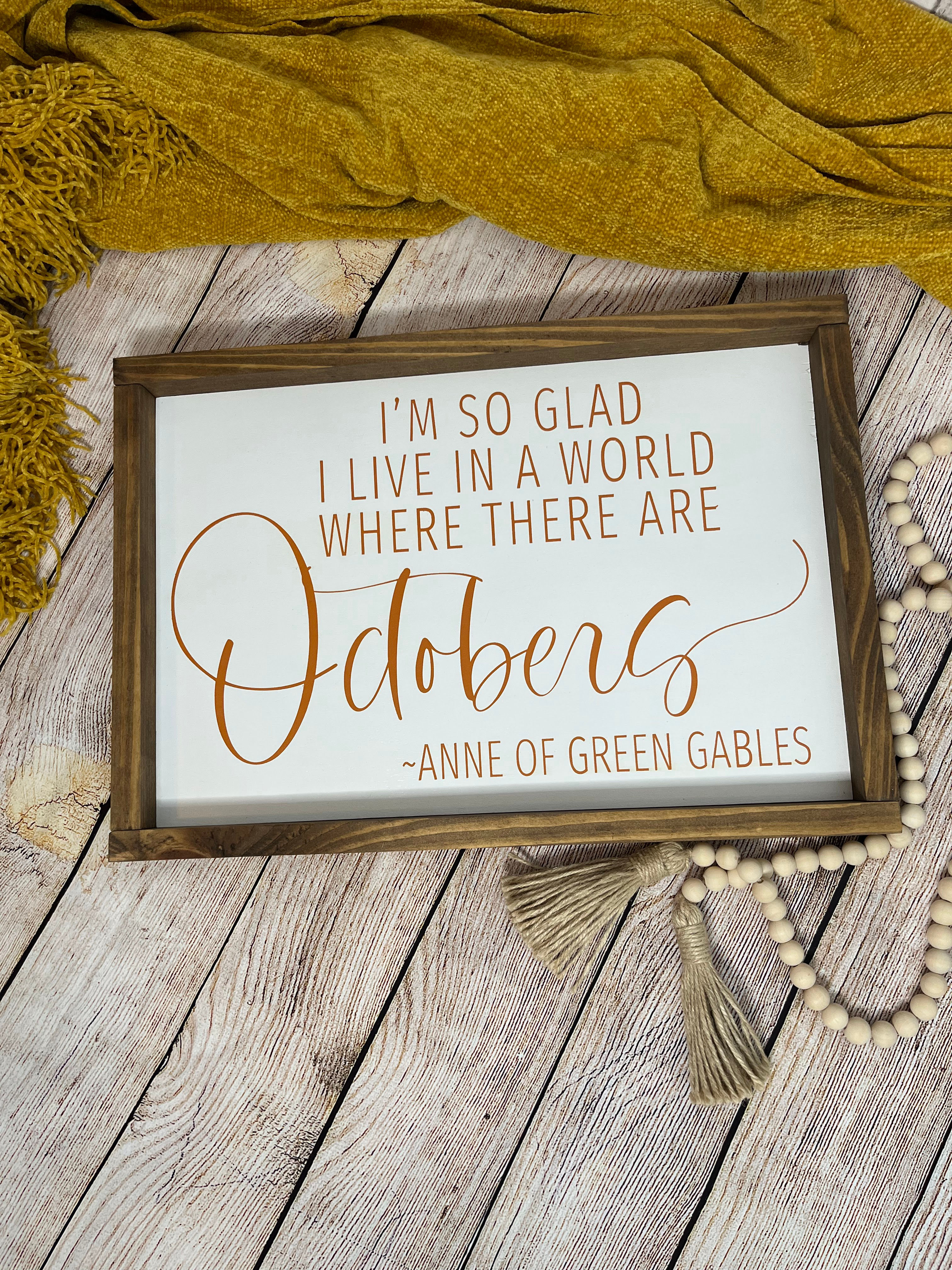 I am so glad I live in a world where there are Octobers Sing Fall Farmhouse Deco