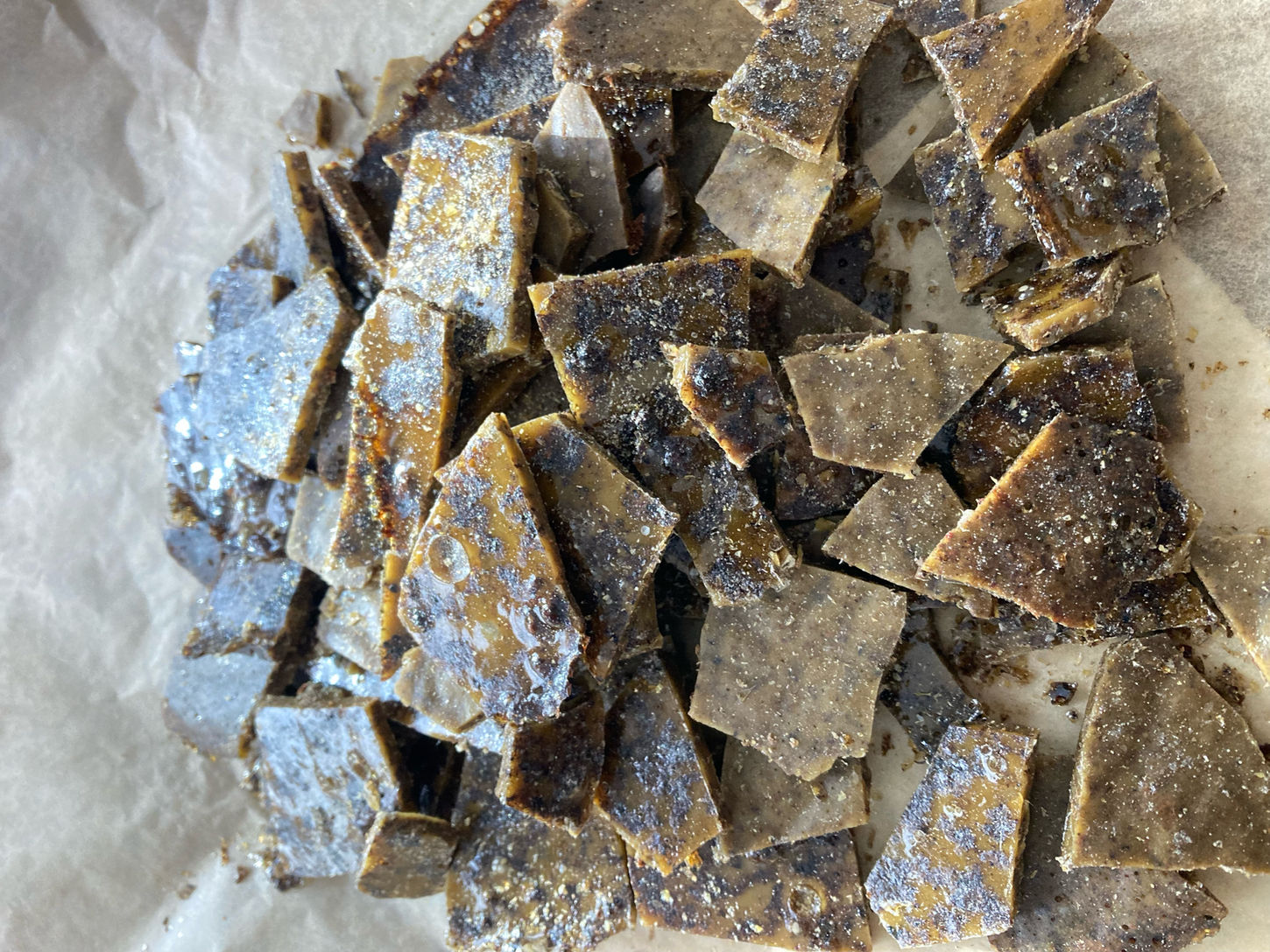 Live plant resin for medicine, incense, and perfumery.
