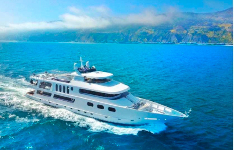 Am | Marina-Del-Rey - 143 Feet