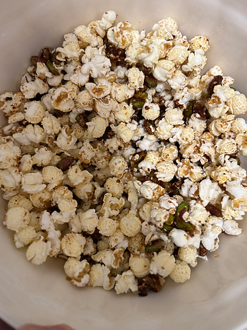 Popcorn with Sesame-Glazed Pistachios