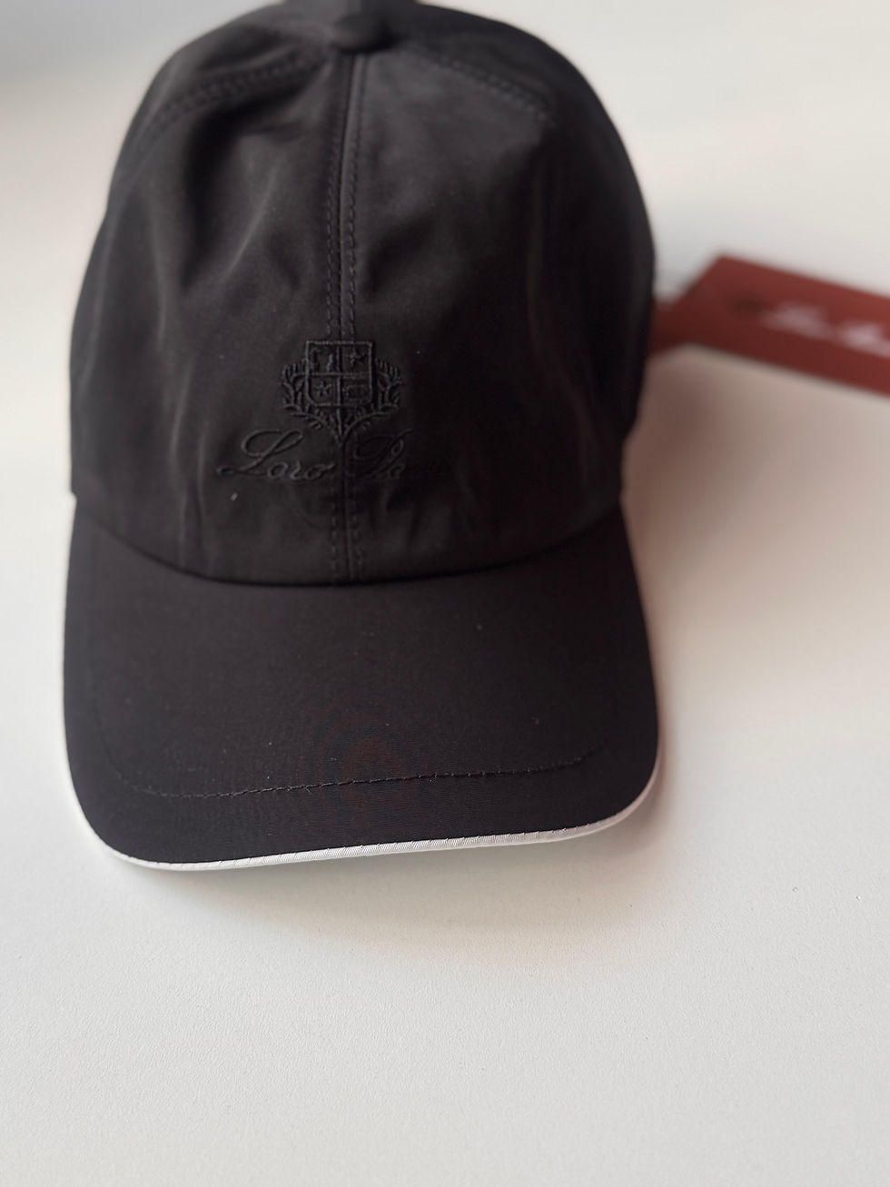 Thumbnail: LP black hat 