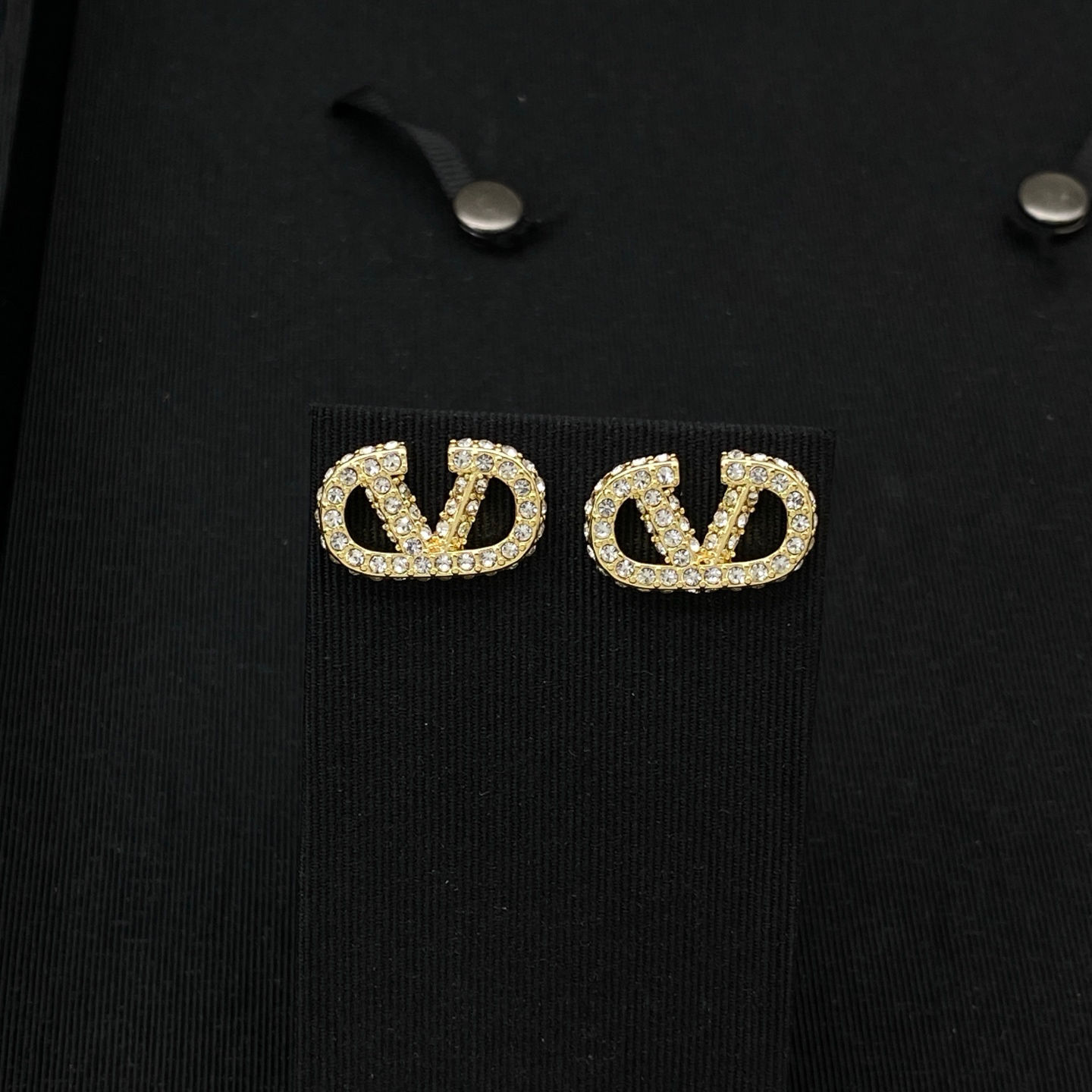 V*lentino bold earring 