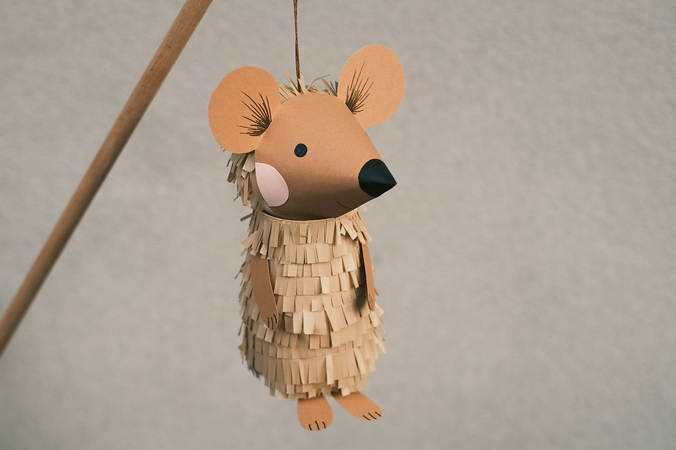 Laterne basteln Kinder Papier Recycling PET-Flasche selber machen Laternenumzug Maus Herbstdeko Herbst Kinderzimmer