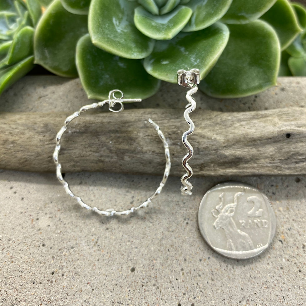 Thumbnail: Gea Hoops