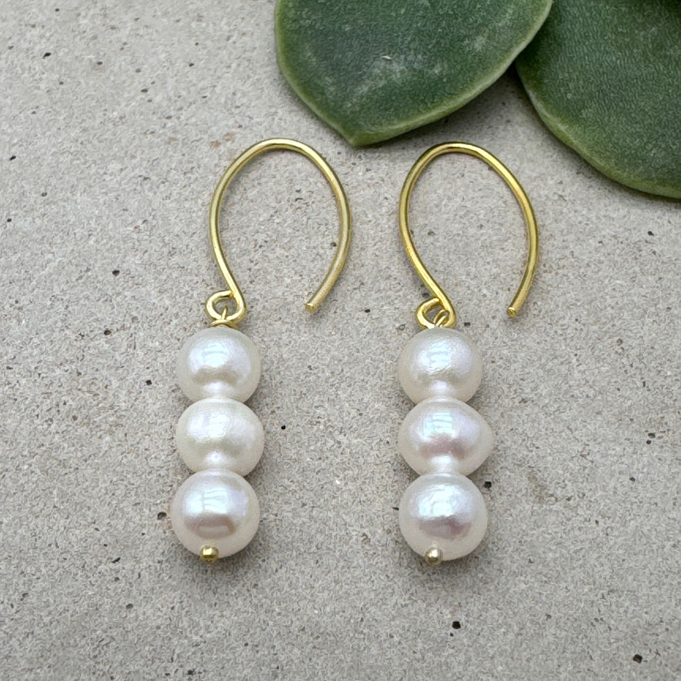 Thumbnail: Moonlit Cascade Pearl Earrings