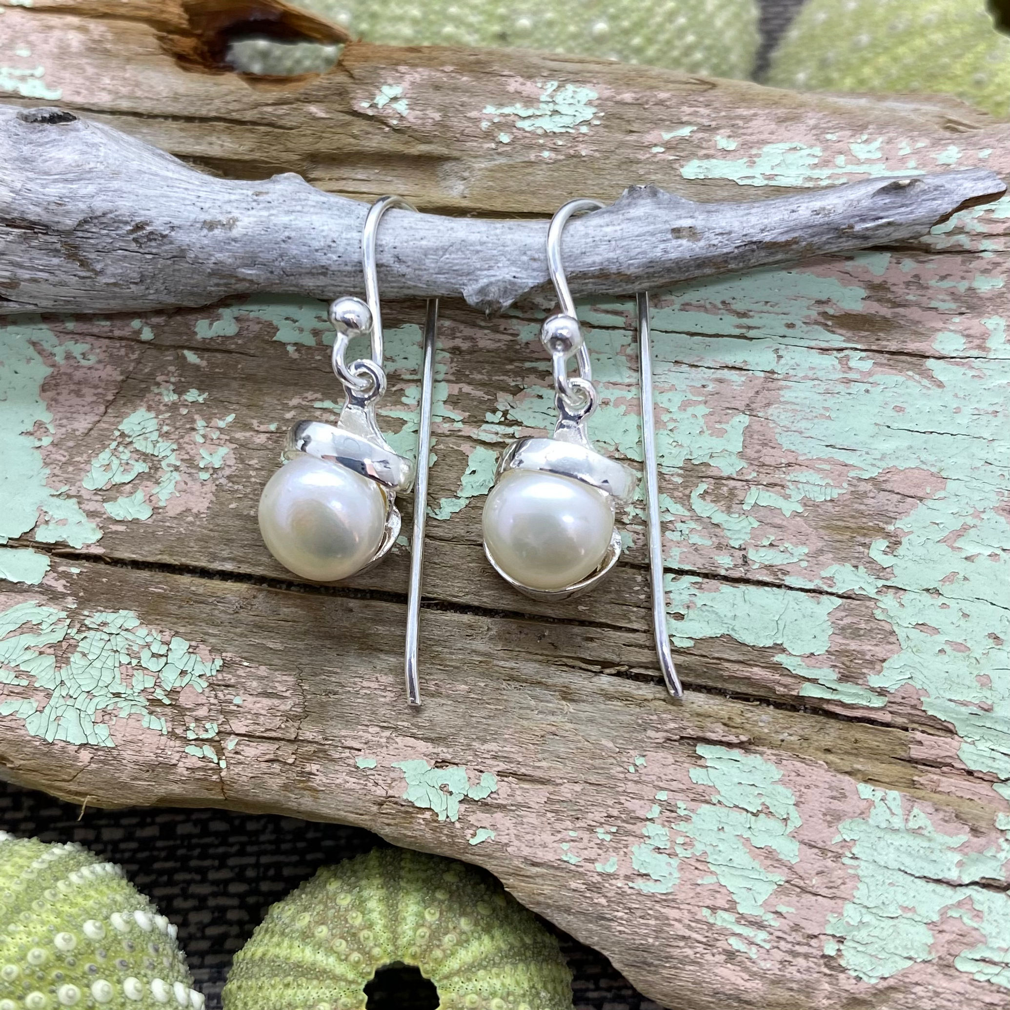 Danielle Pearl Earrings