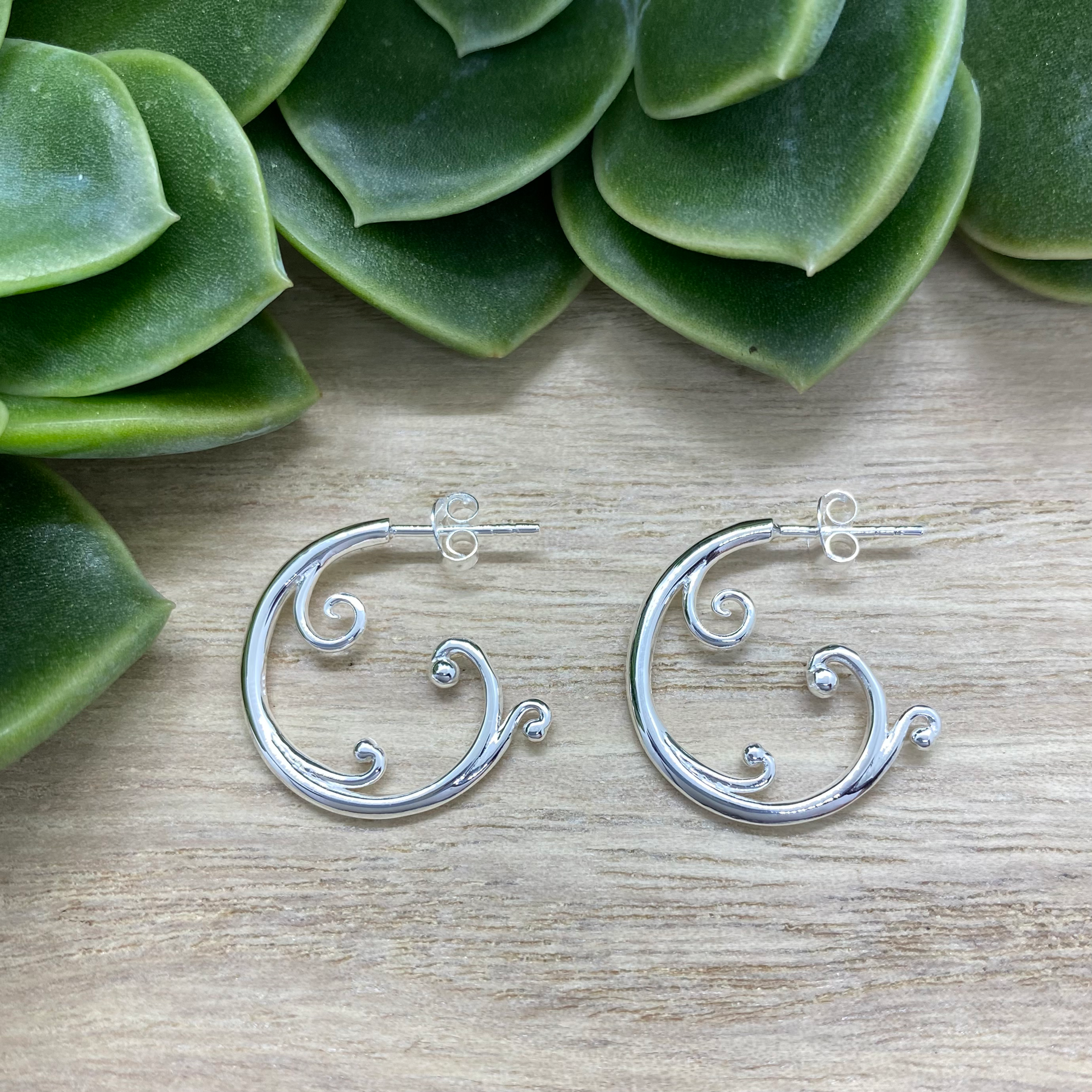 Karli Hoops