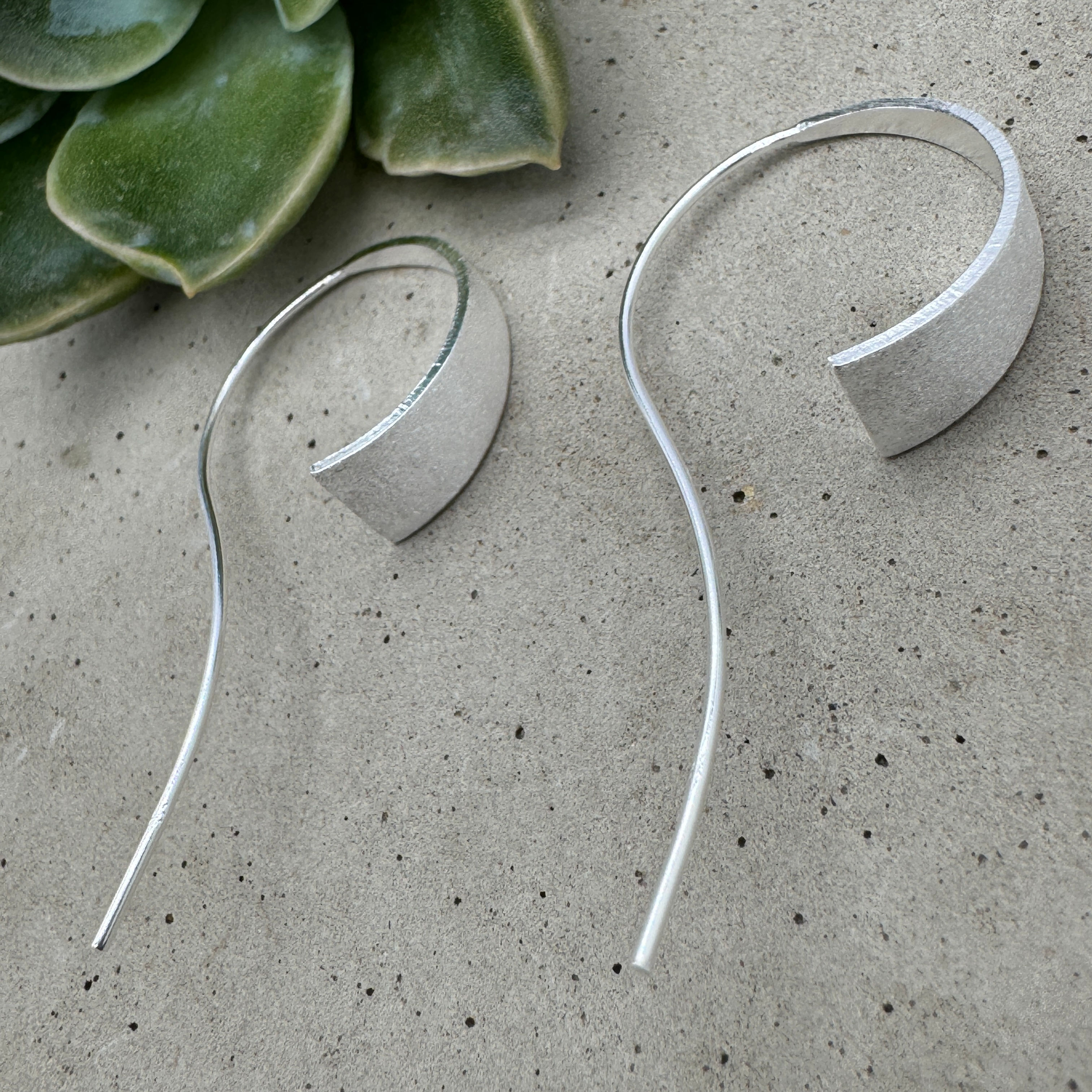 Sonet Hoop Earrings