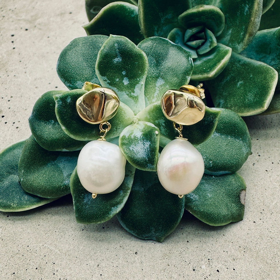 Thumbnail: May Pearl Earrings