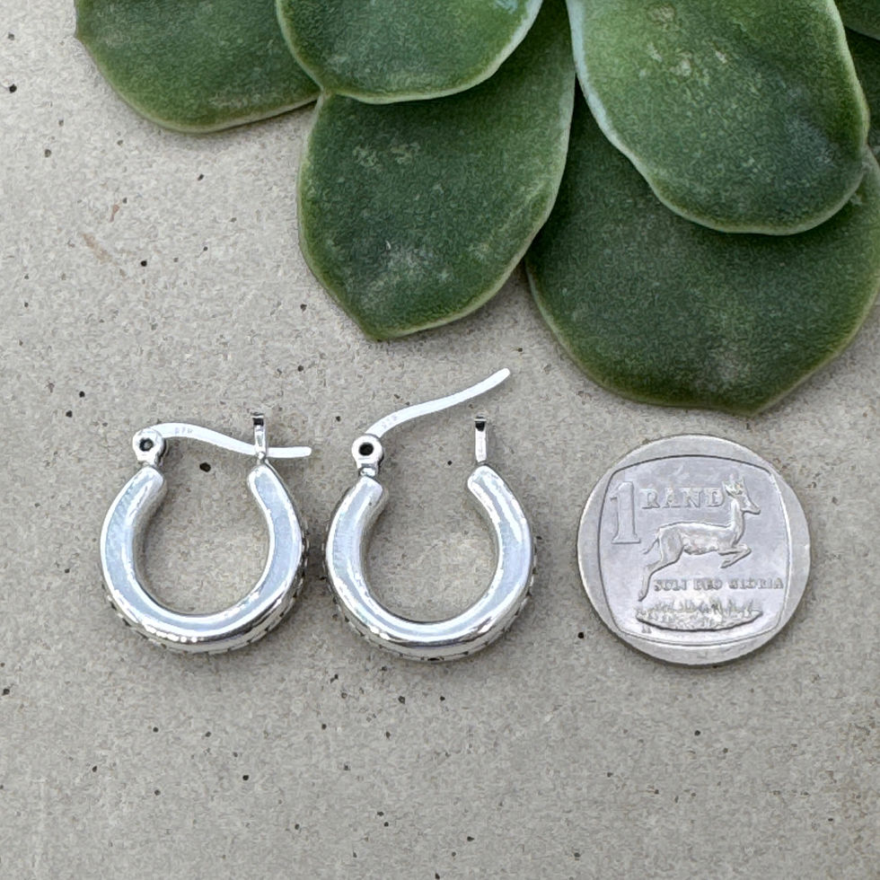 Thumbnail: Elara Hoops