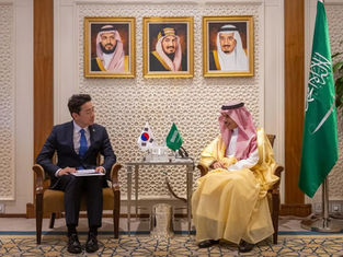 Saudi FM, South Korean envoy discuss regional security, economy in Riyadh