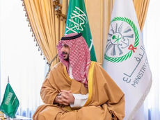 Saudi defence minister speaks with Qatar’s defence affairs minister on Iranian attacks