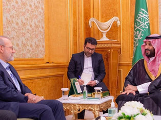Saudi Crown Prince Meets Iranian Security Official Ali Larijani in Riyadh