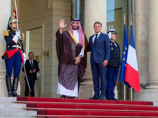 Saudi Arabia and France Call for Full Restoration of Strait of Hormuz Navigation