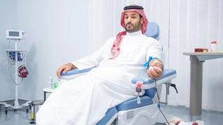 Saudi Crown Prince donates blood in annual national campaign