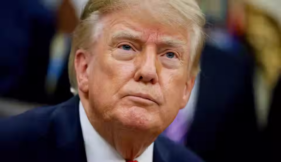 Trump Says Iran War Will End Soon, Calls for Nuclear Guarantee