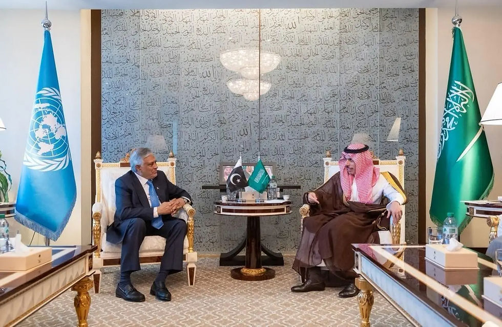 Saudi Arabia, Pakistan Sign Short-Stay Visa Waiver Agreement