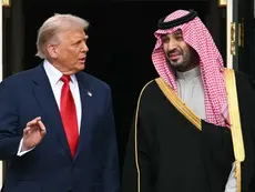 Saudi crown prince urges regional de-escalation in call with Trump