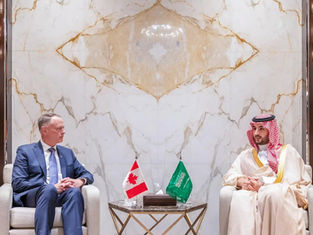 Saudi, Canadian Defence Ministers Meet In Jeddah
