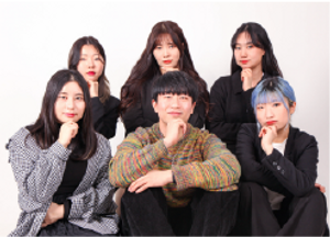 ABOUT_단체사진 디자인.png