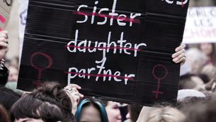 Une femme tuée par un proche toutes les dix minutes en 2024 selon l’ONU