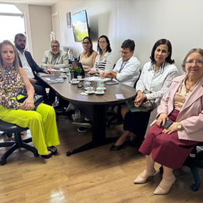 Sindimed garante regularização de pagamentos e avanços para médicos após reunião com a Sesab