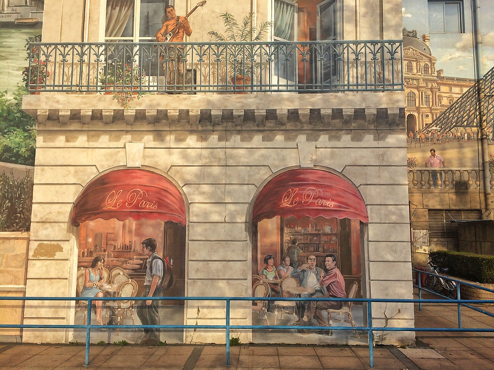 Carrefour store of Wuning Road, Shanghai, China, with the world's largest trompe-l'oeil painting