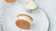 Stroopwafel sandwich ijsjes